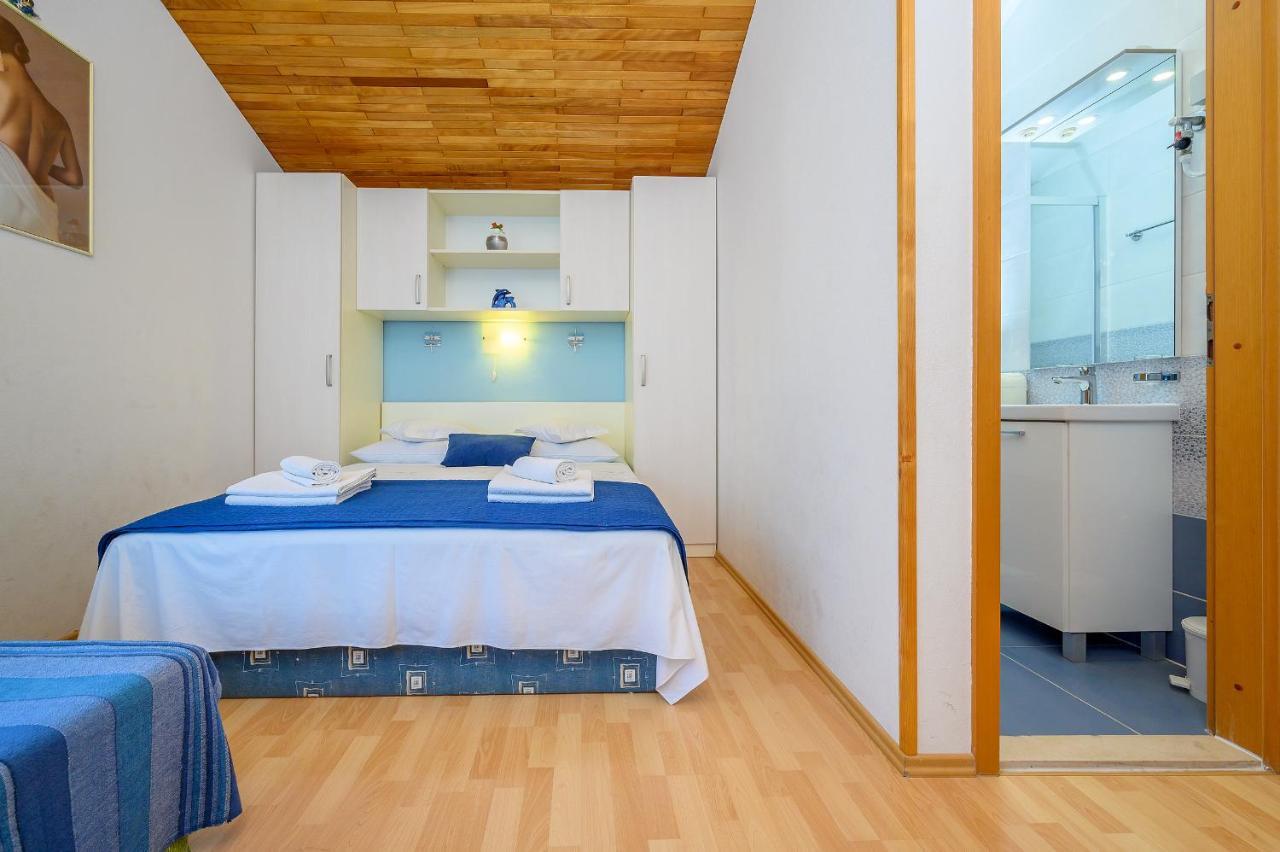 Apartments Juric Podstrana Luaran gambar