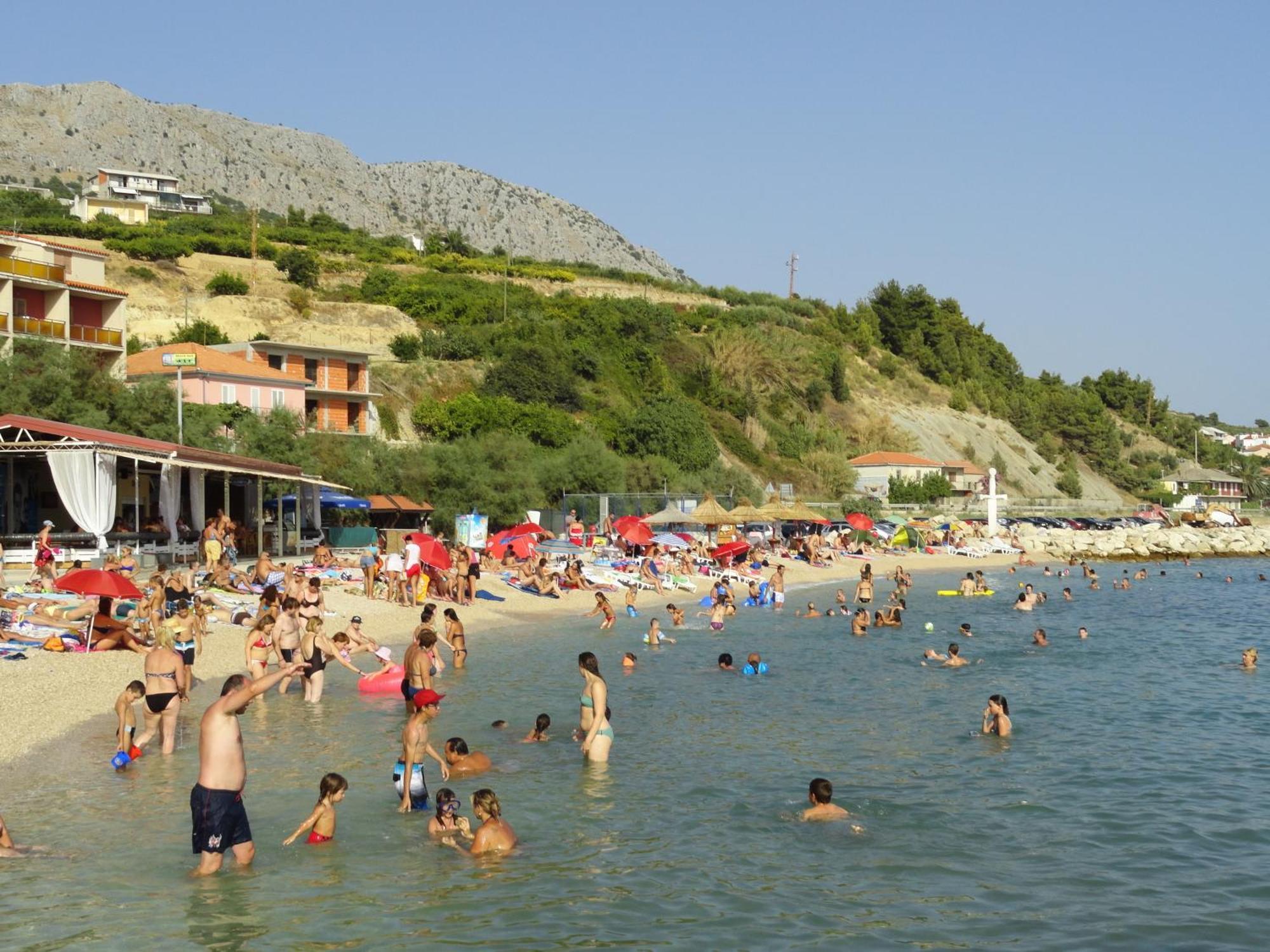 Apartments Juric Podstrana Luaran gambar