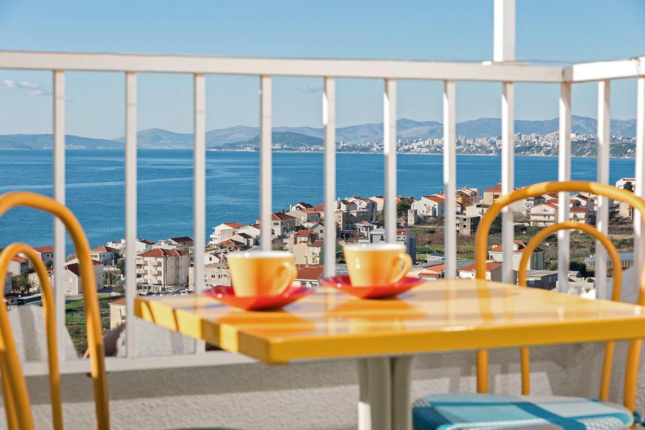 Apartments Juric Podstrana Luaran gambar